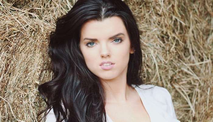 Get to Know Isabelle Ratchford – American Model Abigail Ratchford's Hot Sibling Sister
